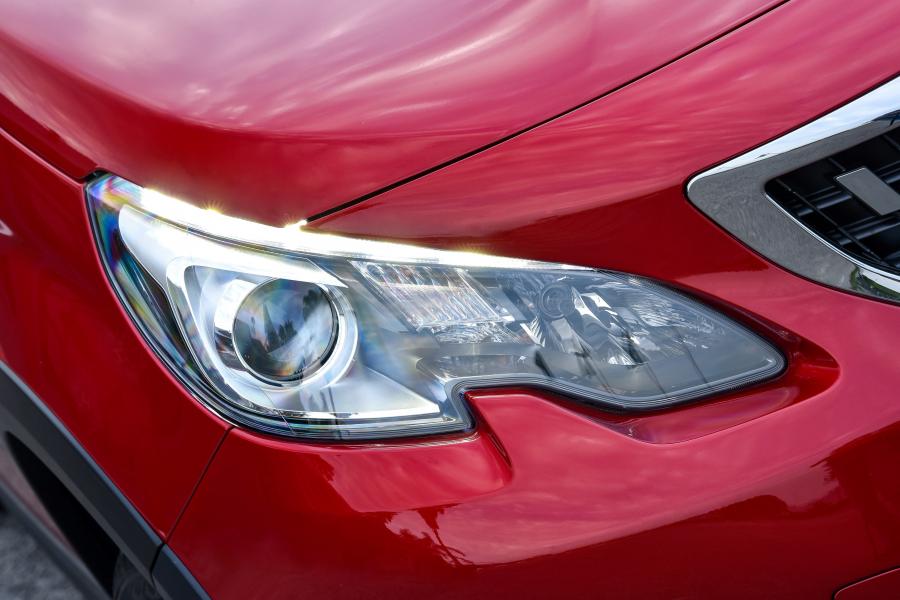 Детали экстерьера Peugeot 2008 2017 года  (ZA) (фото 4 из 32)